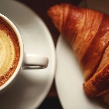 לינה וארוחת בוקר I Sleep פירנצה